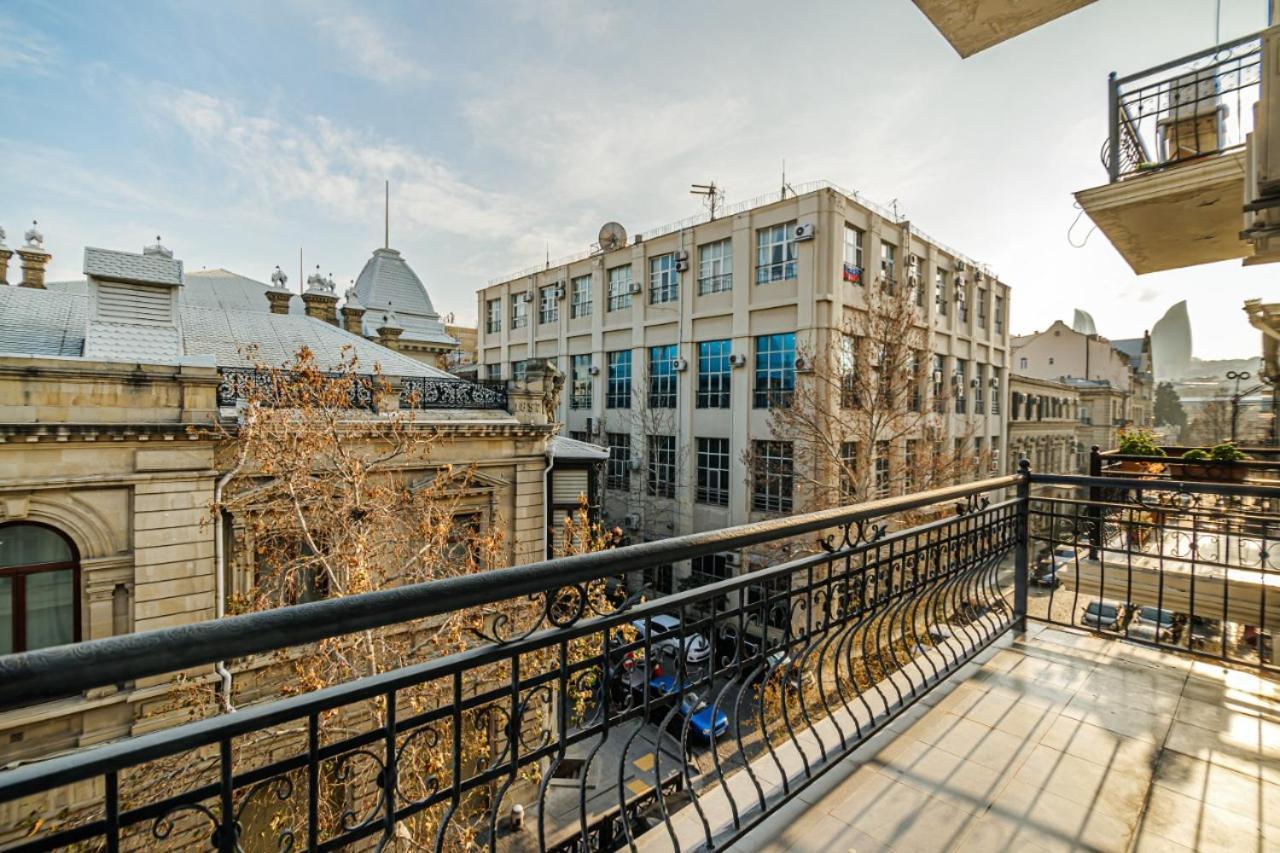 M Estate 1 Room Targovu Baku Eksteriør bilde