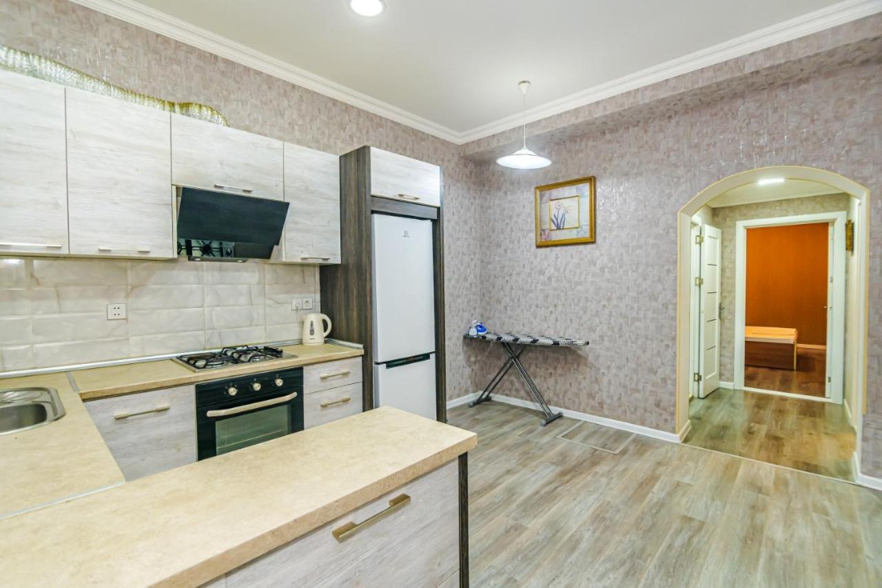 M Estate 1 Room Targovu Baku Eksteriør bilde