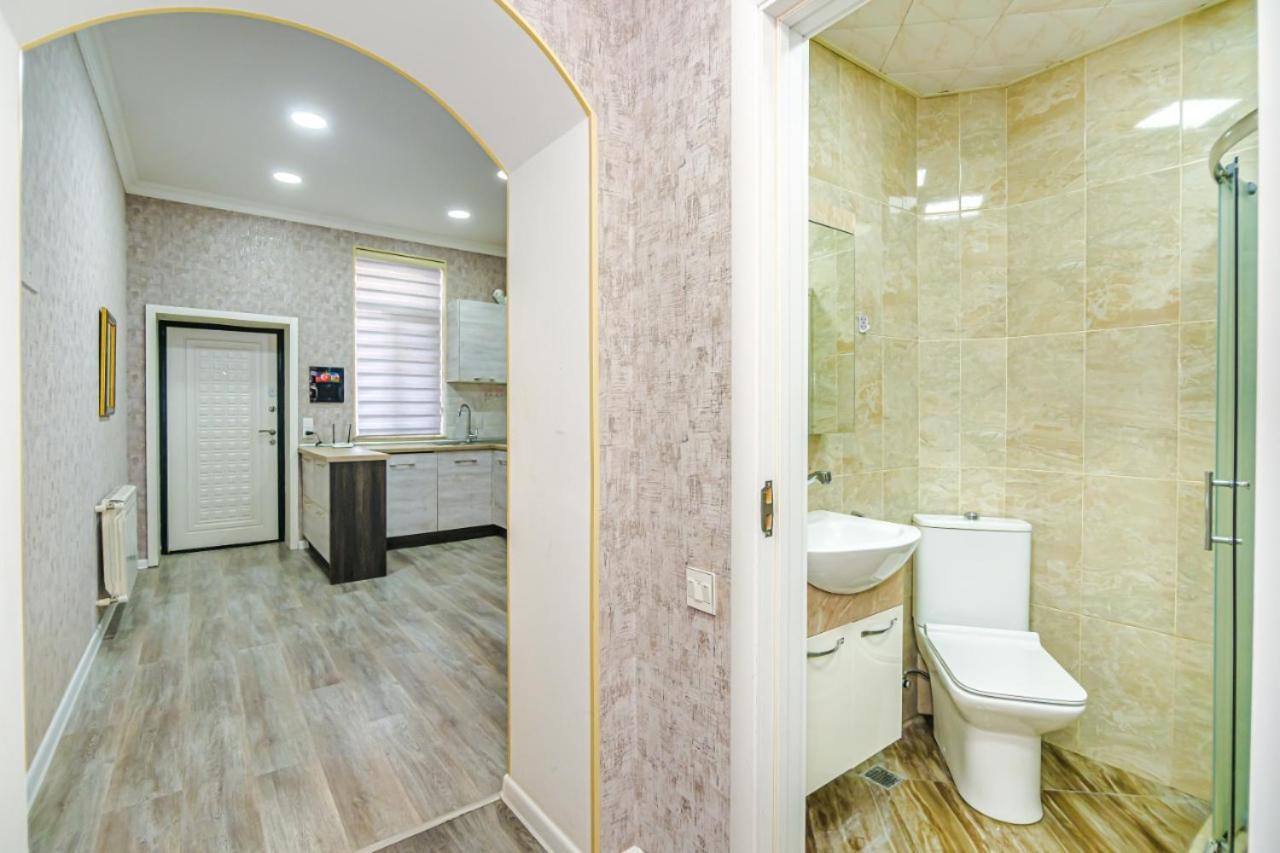 M Estate 1 Room Targovu Baku Eksteriør bilde