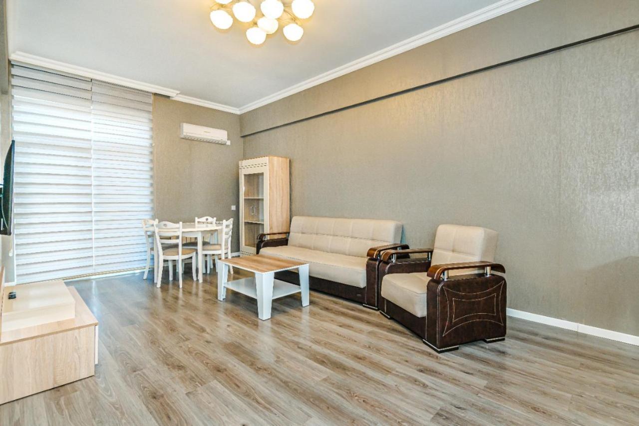 M Estate 1 Room Targovu Baku Eksteriør bilde