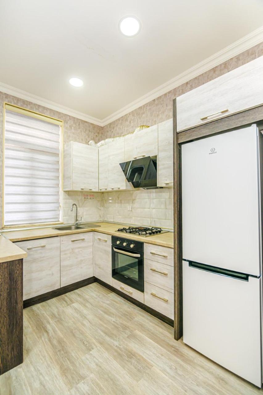 M Estate 1 Room Targovu Baku Eksteriør bilde