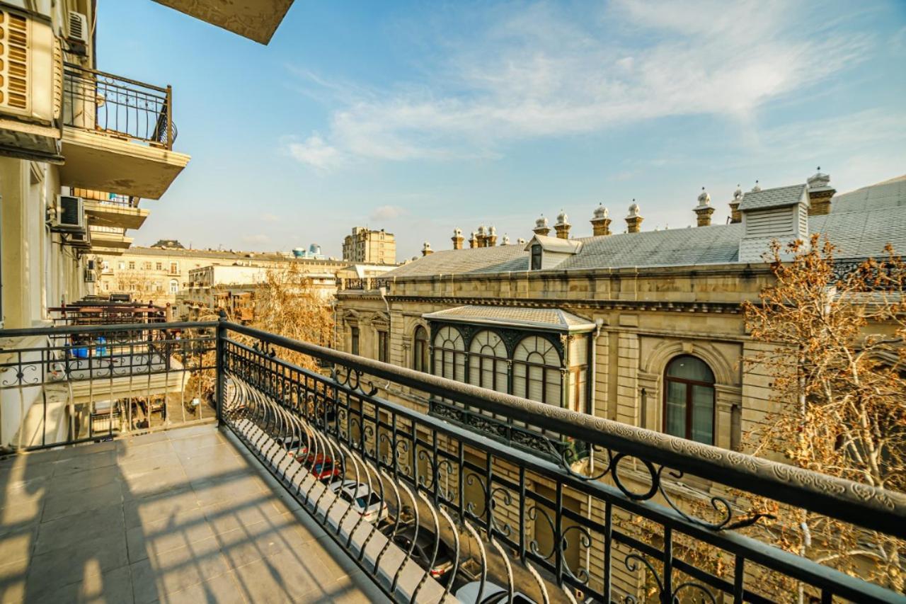 M Estate 1 Room Targovu Baku Eksteriør bilde